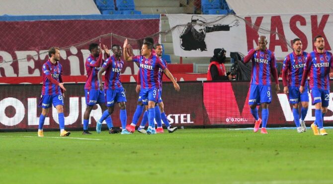 Zirvede en az yabancı kullanan Trabzonspor