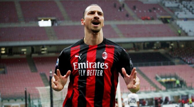 Zlatan Ibrahimovic yeniden İsveç Milli Takımı’nda: ‘Tanrı’nın dönüşü’