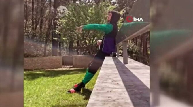 Altay Bayındır çalışmalarını sürdürüyor