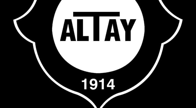 Altay’da yönetime tepki