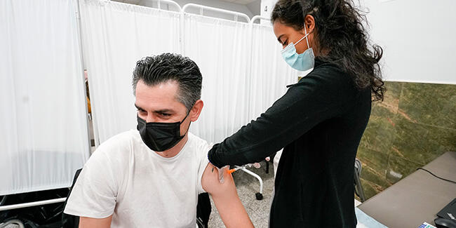 Avrupa İlaç Ajansı’ndan Johnson & Johnson aşısına 'kan pıhtısı' soruşturması
