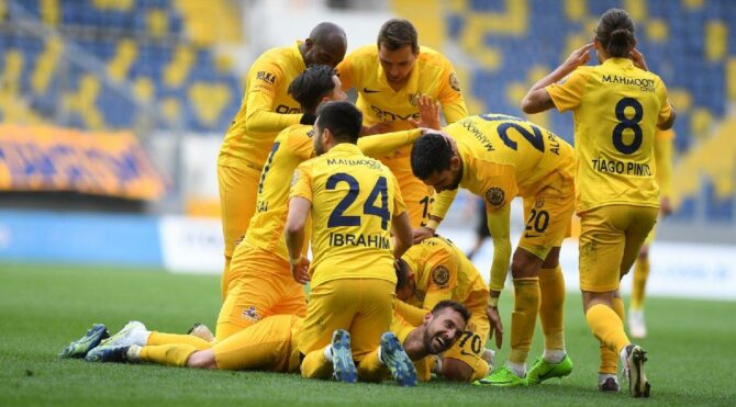 Başkent derbisini Ankaragücü kazandı, Gençlerbirliği’ni ateşe attı: 2-1