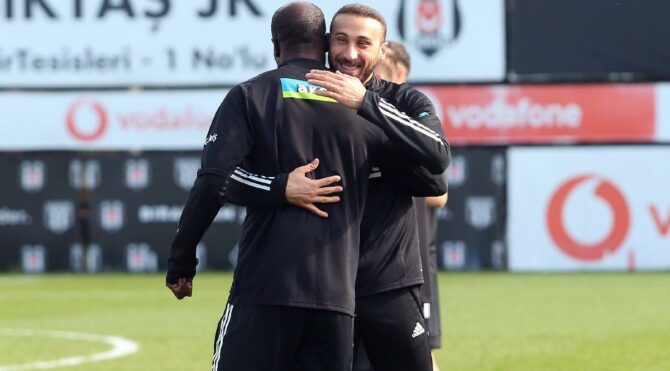 Beşiktaş, Aboubakar ve Cenk Tosun’u aradı