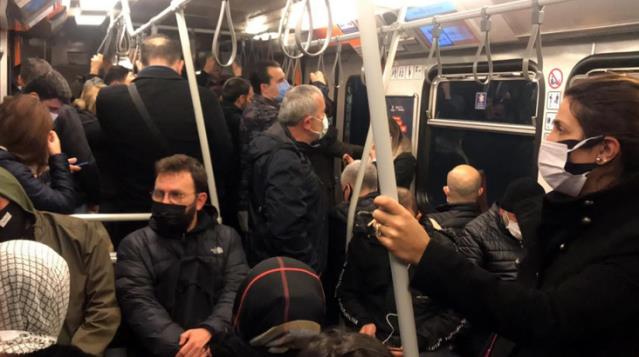 Bilim Kurulu üyesinden dikkat çeken toplu taşıma uyarısı: İnsanlar iki santim bile mesafe olmadan yolculuk yapmak zorunda kalıyor