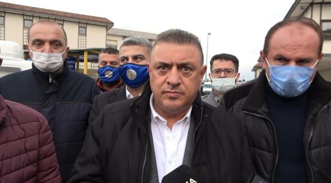 Çaykur Rizespor Başkanı Hasan Kartal: ‘Hakem maçı katletti’