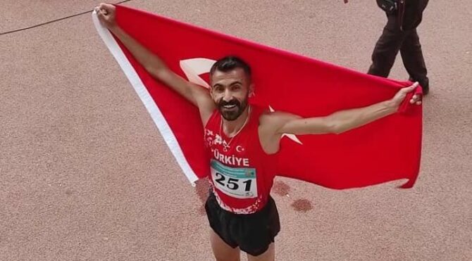 Cihat Ulus, İran’dan altın madalya ile döndü