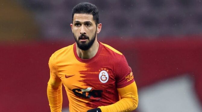 Emre Akbaba’dan sözleşme isyanı: ‘Galatasaray için iki kez ayağımı sahada bıraktım’