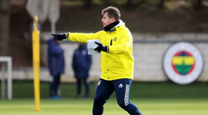 Emre Belözoğlu, Luiz Gustavo’yu yine tercih etmedi
