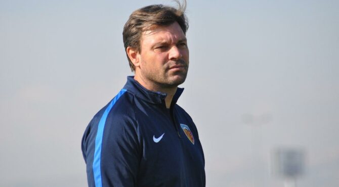 Ertuğrul Sağlam’dan sert tepki: Adana Demirspor’a karşı oynayan takımlar…