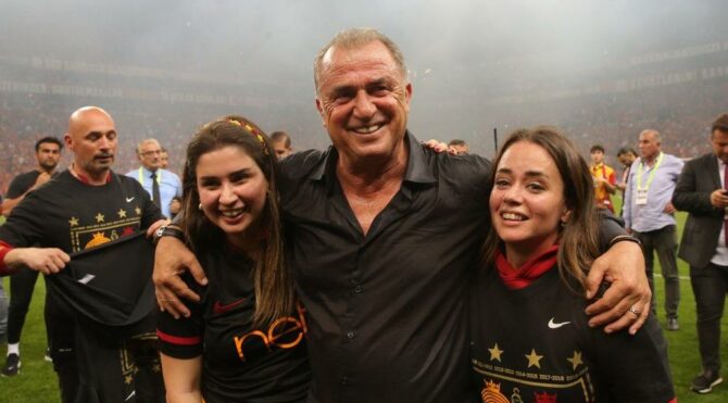 Fatih Terim geleceğini ailesiyle masaya yatırdı