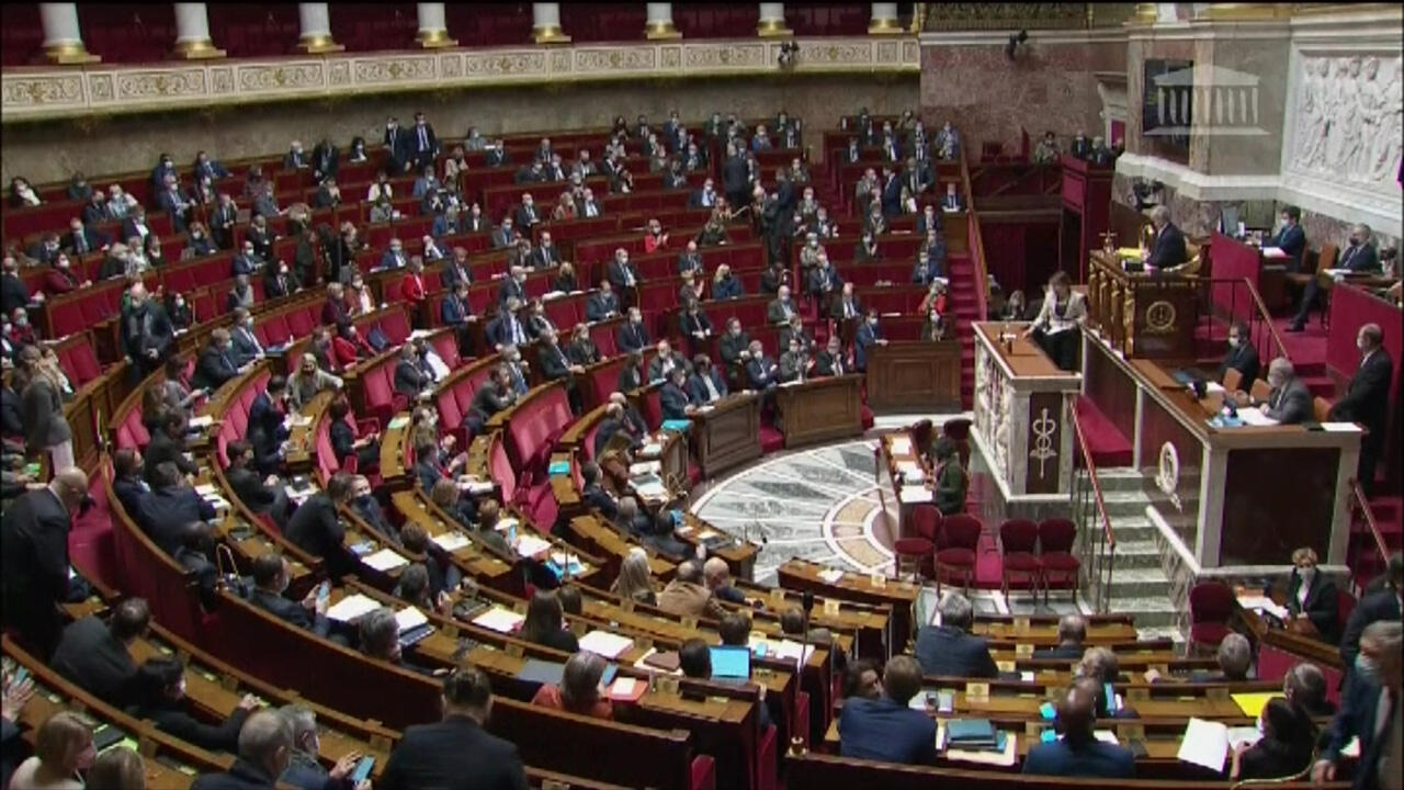 Fransa'da ayrılıkçı tasarıya onay