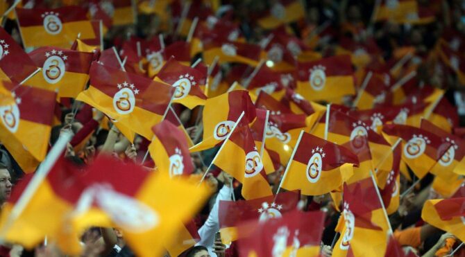 Galatasaray’da 3 futbolcu corona pozitif