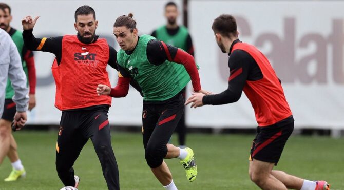 Galatasaray’da Arda ve Kerem döndü, Onyekuru sakatlandı