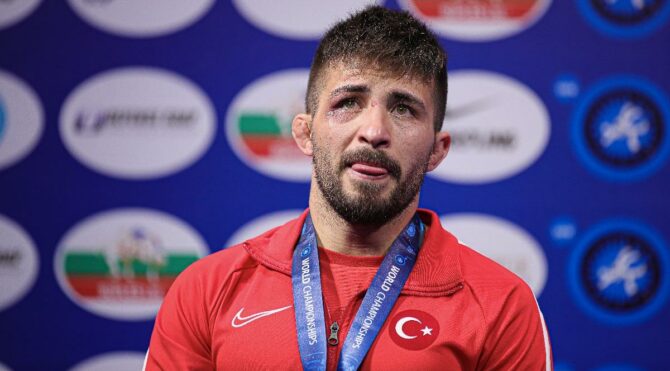 Güreşte Süleyman Atlı, Avrupa şampiyonu oldu