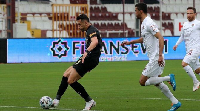 Hatayspor-Göztepe maçında Jahovic-Diouf düellosu… Beş gollü maç