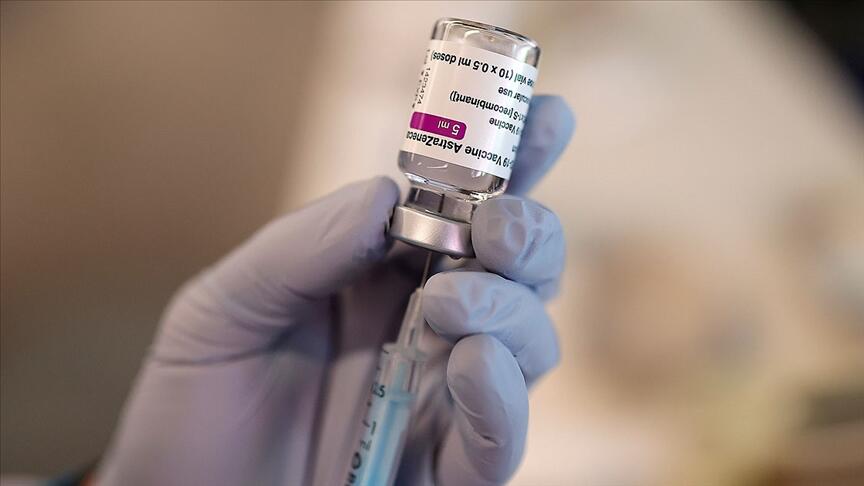 Hollanda, AstraZeneca aşısını 60 yaş altına uygulamama kararı aldı