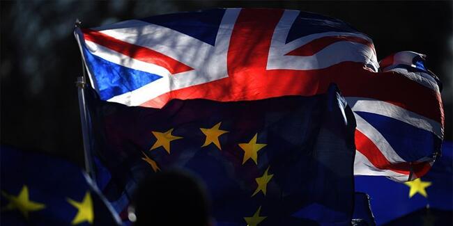 İngiltere'de Brexit'in yankıları: AB'ye 1.2 trilyon euroluk geçiş
