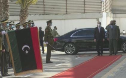 İtalyan başbakan Libya’ya gitti