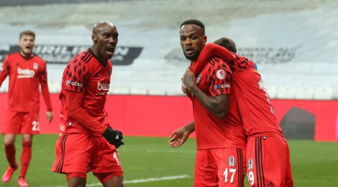 Lider ve eksik Beşiktaş, farkı açmak için Kasımpaşa karşısında