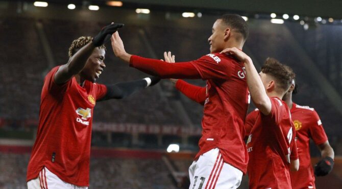 Manchester United ikinci yarıda açıldı 3’te 3 yaptı