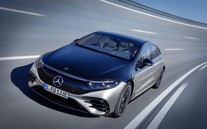 Mercedes elektrikli otomobil yelpazesini genişletiyor