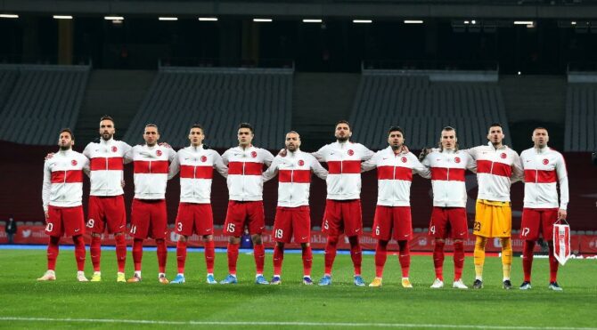 Milli takımda corona bitmiyor! Futbolcuların sayısı 16 oldu