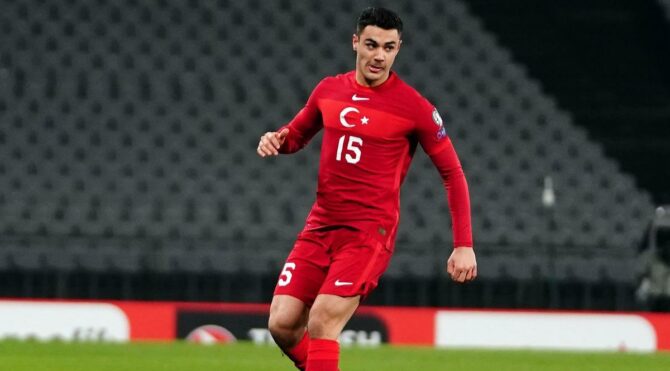Ozan Kabak: “Dünya Kupası’nda Bizim Çocuklar’ı herkes görecek”