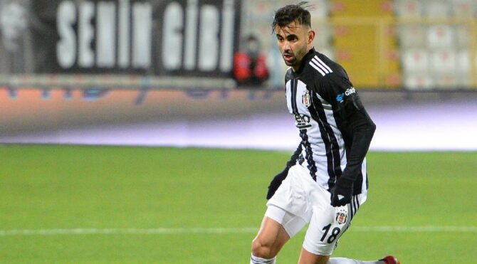 Rachid Ghezzal tarih yazıyor