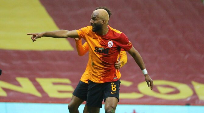 Ryan Babel cezalı duruma düştü