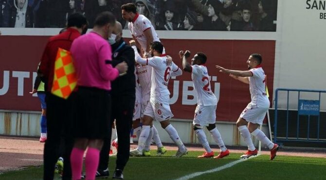 Samsunspor, İstanbul’dan 3 puanla dönüyor