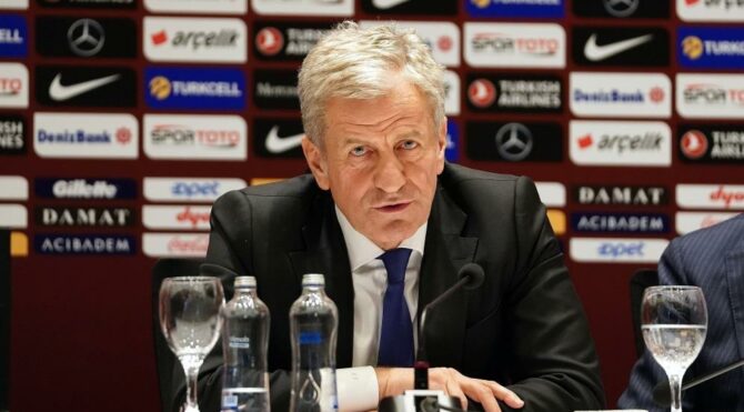 Servet Yardımcı, UEFA Yönetim Kurulu üyeliğine yeniden seçildi