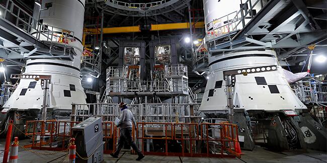 Son dakika... NASA 'Artemis' için SpaceX'i seçti!