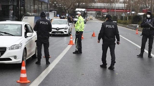 Son Dakika: Türkiye genelinde sokağa çıkma kısıtlaması başladı