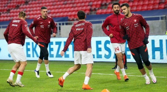 Süper restleşme… Üç milli yıldız sıkıntılı
