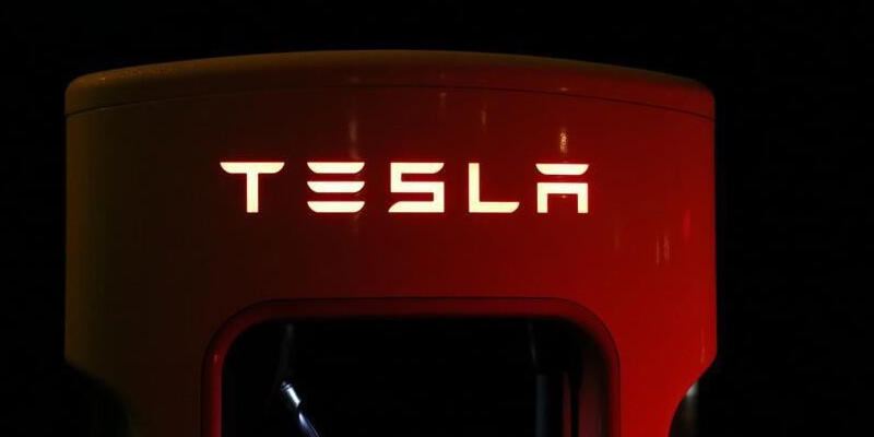 Tesla'dan ilk çeyrekte rekor kâr