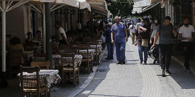 Yunanistan'da restoran ve kafeler 3 Mayıs'ta tekrar açılacak