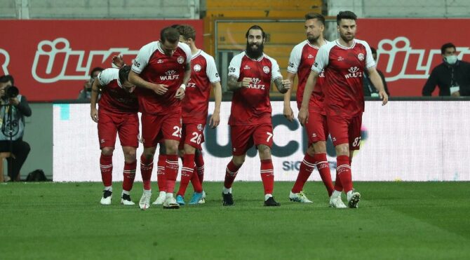 David Sassarini: Biz sadece kendimiz için oynadık