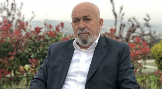 Ekrem Pamuk başkan adaylığından vazgeçti