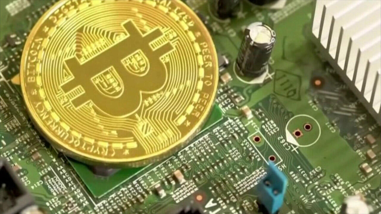 Elon Musk'tan Bitcoin'e darbe vuran açıklama