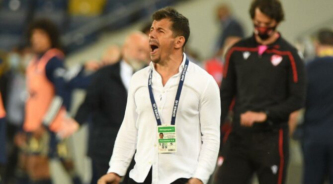 Emre Belözoğlu: ‘Fenerbahçeliler’den ricam…’