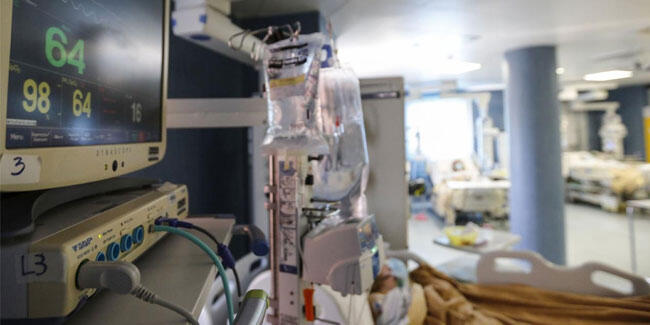 İtalya'da son 24 saatte koronadan 258 kişi hayatını kaybetti