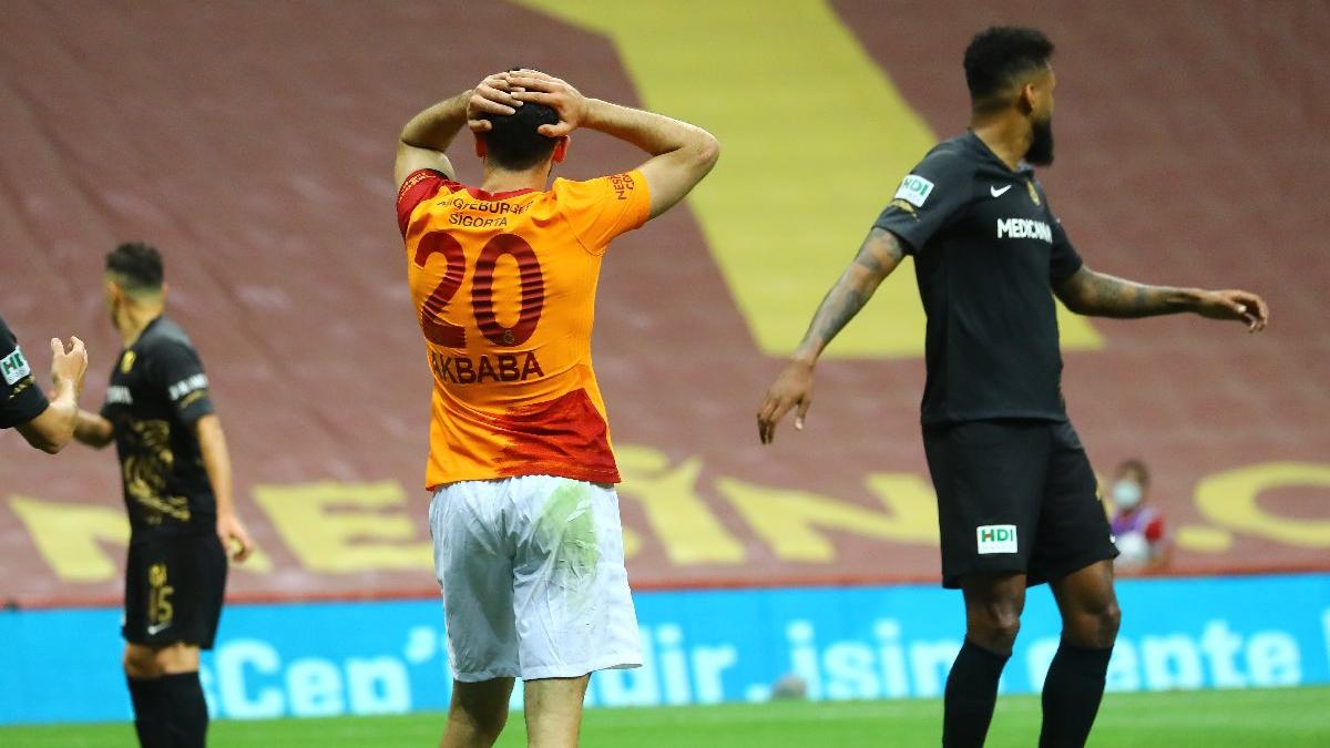 Galatasaray şampiyonluğu averajla Beşiktaş'a kaybetti