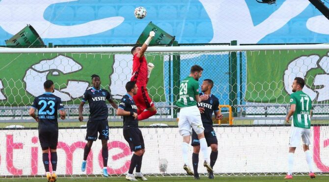 Konya’da ‘Direniş Trabzon!’ Nefes kesen maç ve tarihi deplasman başarısı…