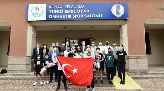 Milli cimnastikçi Elif Ceren Çolak’a, Konya’da coşkulu karşılama