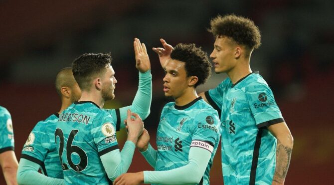 Taraftar olaylarının damga vurduğu Manchester United-Liverpool maçında 6 gol!