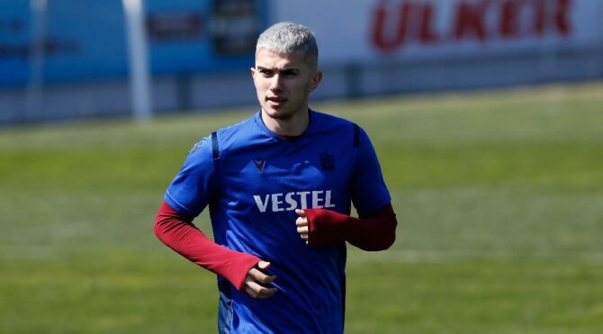 Trabzonsporlu Berat Özdemir’e 2 maç ceza