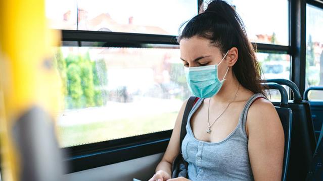 Uzman isim maskelerin hangi şartta çıkacağını açıkladı: Nüfusun çoğunluğunun aşılanması gerekiyor Uzman isim maskelerin hangi şartta çıkacağını açıkladı: Nüfusun çoğunluğunun aşılanması gerekiyor