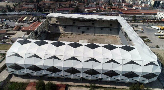 Yeni stadyum için Mustafa Denizli önerisi