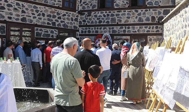 100 binin üzerinde tarihi belge, doküman ve fotoğrafın yer aldığı 'Erzurum Şehir Arşivi' açıldı