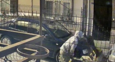 200 kiloluk jeneratörü sürüye sürüye çaldılar